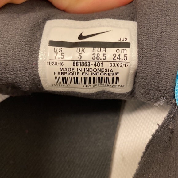 Nike training flex gym shoes size 7.5 - Picture 2 of 6